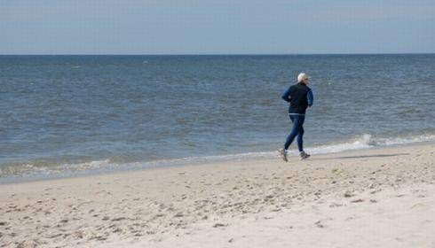Bieg po plaży w Jarosławcu