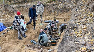 Zachodniopomorskie: szczątki ok. stu osób w zbiorowych grobach. Odkrycie naukowców w rejonie byłego obozu jenieckiego