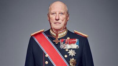 Król Norwegii Harald V operowany na wakacjach w Malezji. Wszczepiono mu rozrusznik serca
