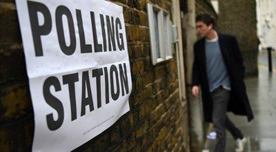 Exit polls w Wielkiej Brytanii. Konserwatyści Borisa Johnsona wygrali przedterminowe wybory