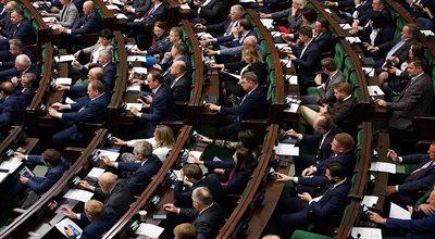Część wydatków państwa wyłączona z reguły wydatkowej. Sejm uchwalił ustawę
