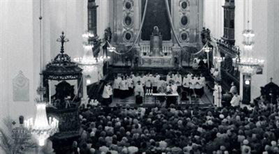 42 lata temu przywrócono transmisje mszy świętych w Polskim Radiu [POSŁUCHAJ]