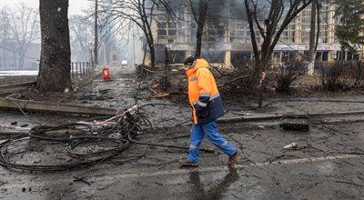 Stolica Ukrainy zmaga się ze skutkami rosyjskich ostrzałów. Mieszkańcy Kijowa znów mają wodę i prąd