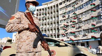 Libia 10 lat po zabiciu Kadafiego: przemoc, chaos i rosnący sentyment do dyktatora