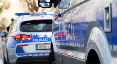 Odzyskano skradzione w Niemczech auto warte 150 tys. zł. Policjanci z Łowicza zatrzymali pasera