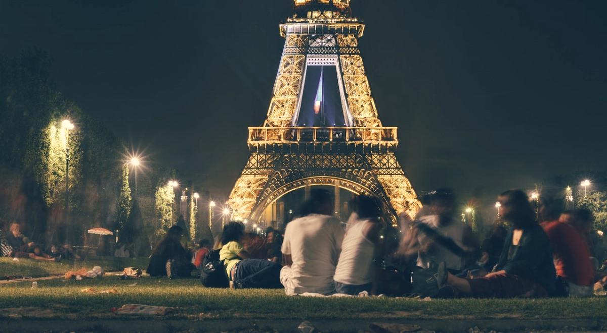 Paryż - mieszanka zapachu miłości, bagietek i strachu