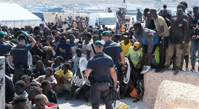 Imigranci zalewają Europę. Pisarz w rozmowie z "GW" apeluje o "wpuszczenie świeżej krwi z Afryki"