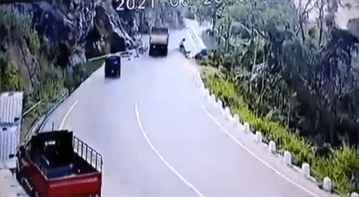 Sri Lanka - autobus wpadł w przepaść