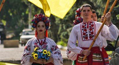 Ukraina - Dzień Niepodległości z dumą i niepokojem