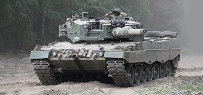 Czeskie media: podarowane przez Niemcy czołgi Leopard nadają się tylko do ćwiczeń