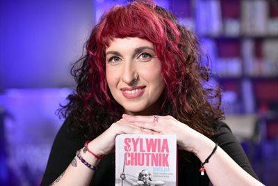 Sylwia Chutnik: "Dintojra". Książka o - nieoczywistej - zemście