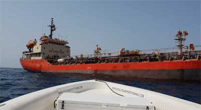 Ataki na statki handlowe w Zatoce Perskiej. Media: będą je chronili żołnierze USA