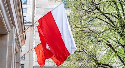 Barwy narodowe i historia polskiej flagi