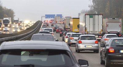 Gigantyczna kolejka aut na autostradzie A4. Powodem kontrole graniczne w Niemczech 