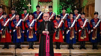 Biskup polowy Wiesław Lechowicz podczas gali "Benemerenti": dziękuję za skuteczną służbę