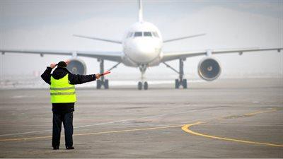 Fałszywy alarm o ataku na lotnisko w Modlinie. 34-latek poinformował o "napadzie", bo żona leciała w podróż służbową