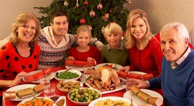 Boże Narodzenie: Ile wydamy na karpia, pieczony schab i makowiec