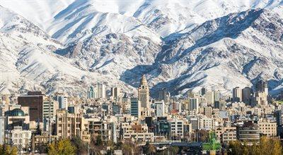 Jelczem do Iranu i z powrotem. Podróż w hołdzie polskiemu himalaizmowi
