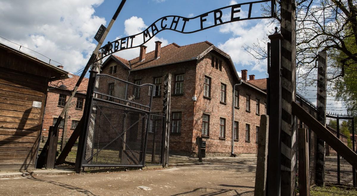 Pierwszy transport więźniów do Auschwitz-Birkenau