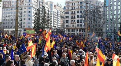 Wielotysięczne wiece w Madrycie. Protestowano przeciwko amnestii wobec katalońskich separatystów