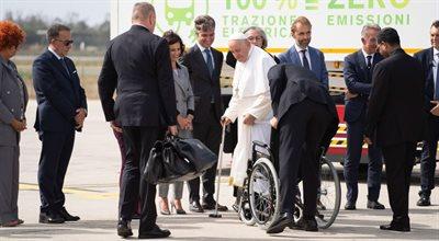 Papież Franciszek przybył do Marsylii. W tle wizyty problem rosnącej liczby migrantów
