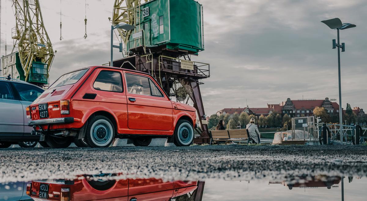 "Każdy jeździł i każdy ma wspomnienia". Pół wieku temu Fiat 126 trafił do Polski
