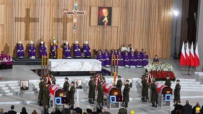 Szczątki trzech prezydentów RP na uchodźstwie spoczęły w Świątyni Opatrzności Bożej w Warszawie