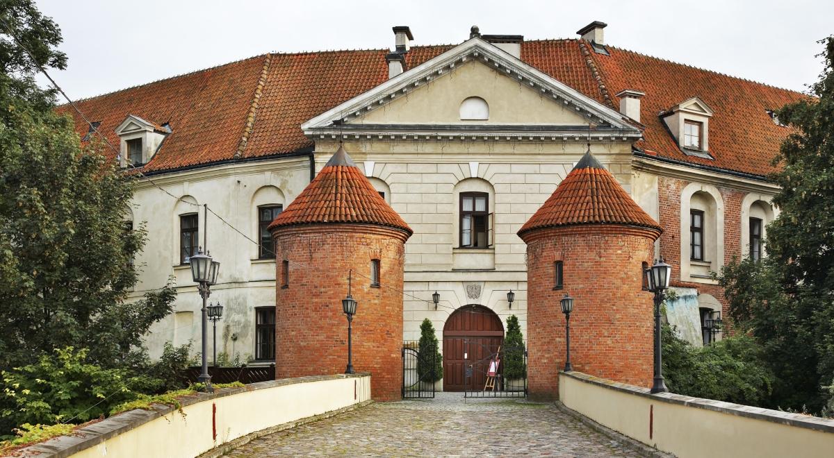 Zamek w Pułtusku. Mieszanka elementów renesansowych, barokowych i klasycystycznych