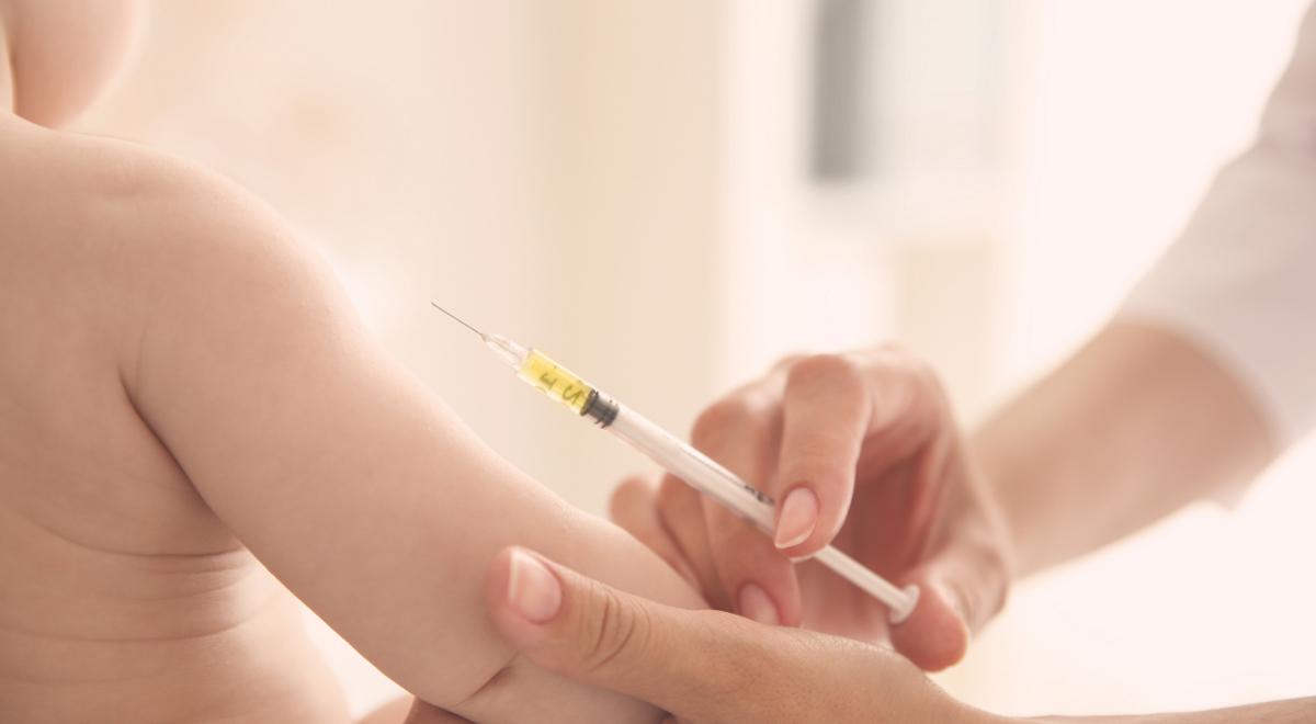 Czy warto przyjmować szczepionkę antygrypową? 