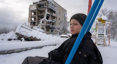 Wojna w Ukrainie niszczy życie dzieci. Wzruszająca historia Bohdana. "Nie chodzę już do szkoły"