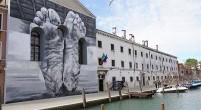 Biennale Sztuki w Wenecji: Złoty Lew dla Australii, polski pawilon, który odbiera mowę