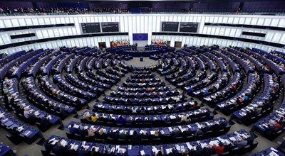 Odmrożenie części unijnych funduszy dla Węgier. Burzliwa dyskusja w PE