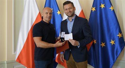 Szymon Marciniak uhonorowany przez Ministerstwo Sportu. Dostał najwyższe odznaczenie