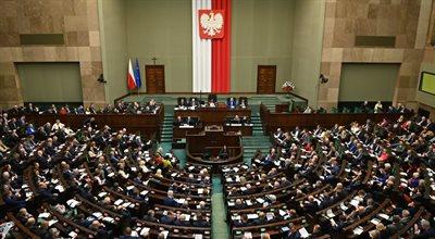 Sejm przegłosował budżet na 2023 rok. Ustawa trafi do prezydenta