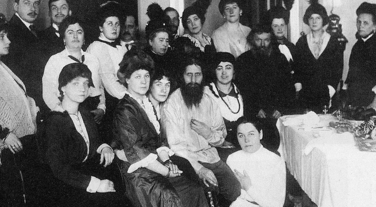 Córka Rasputina, młody carewicz i wielka historia zamknięta w książce