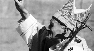 Uchwała w obronie św. Jana Pawła II. Sellin: przyjęta w obliczu bezpardonowego ataku