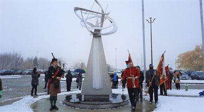 Upamiętnienie polskich lotników walczących o Anglię. W Kanadzie odsłonięto pomnik "Spirala Zwycięstwa"