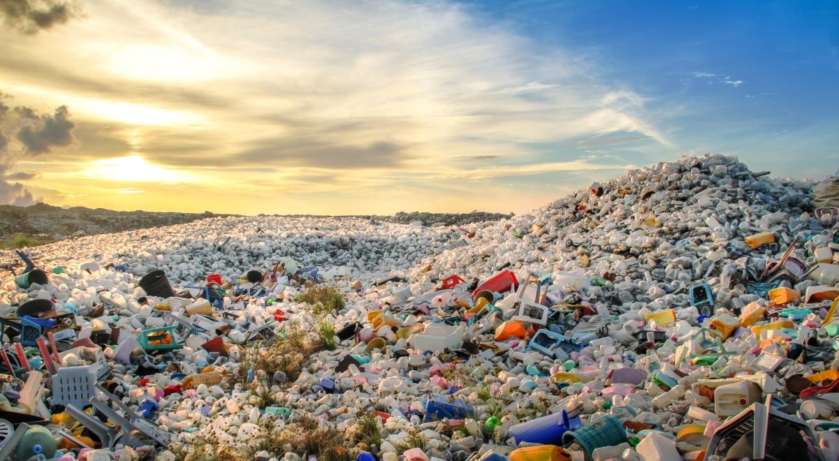 Palić śmieci z korzyścią dla środowiska? Krosno chce udowodnić, że można