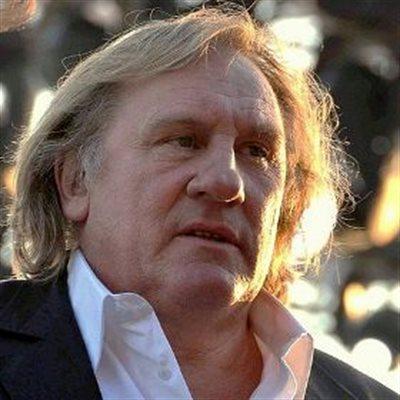 Uciekł przed podatkami. Kobiety bronią Depardieu