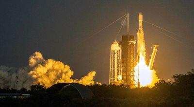 SpaceX wystrzelił Falcona Heavy. "Najpotężniejsza po księżycowej SLS rakieta na świecie"
