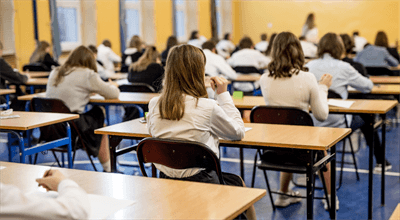 Ruszają egzaminy ósmoklasistów. W całej Polsce napisze je ponad pół miliona uczniów