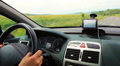 Dlaczego GPS pokazuje inną prędkość niż zegar w samochodzie?