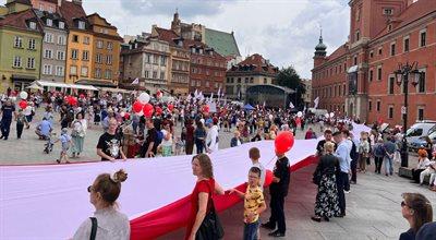 "Solidarność z poczętymi dziećmi zagrożonymi aborcją". Ulicami Warszawy idzie Narodowy Marsz Życia