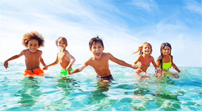 Jak wybrać wakacje zorganizowane dla dziecka?