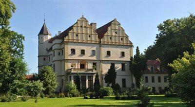 Czerna: renesansowy zamek z pięknymi sklepieniami i widowiskową jadalnią