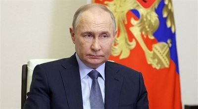 Putin na nowo zakłamuje prawdę o Katyniu. Podkręca propagandę