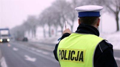 Policja: Bezpieczniejsze ferie na drogach