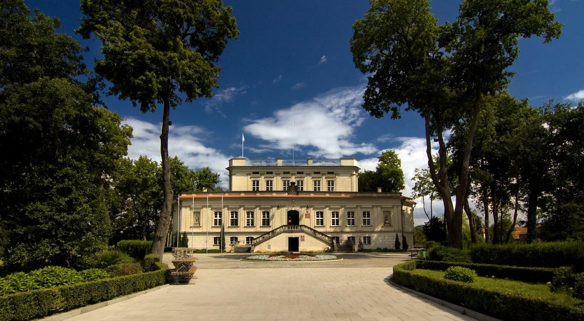 Trójkątny pałac we Włoszakowicach – dawne miejsce spotkań wolnomularzy