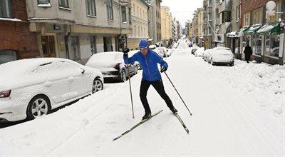 "Istne śnieżne piekło". W Helsinkach spadło ponad pół metra białego puchu