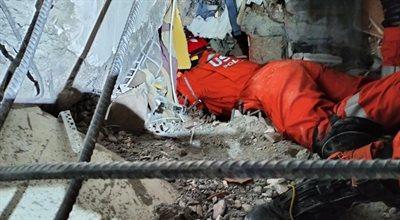 Polscy strażacy w Turcji uratowali 11 osobę spod gruzów. "Pracujemy już wiele godzin"